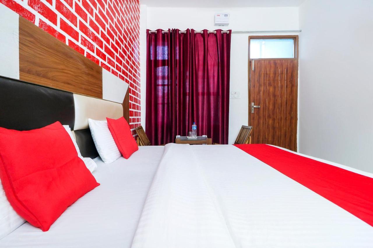 Oyo Hotel City View Nayagaon Kültér fotó